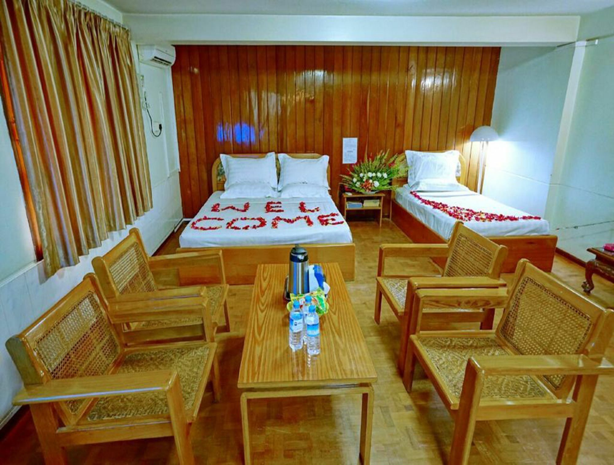 Taim Phyu Hotel Мандалай Экстерьер фото